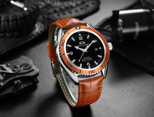 Load image into Gallery viewer, Luxury Automatic Bond Watch - Leather Strap