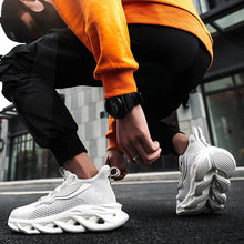 Load image into Gallery viewer, PHANTOM 'Aero Hawk' X9X Sneakers
