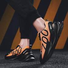 Load image into Gallery viewer, WRAITH 'Spirit' 700 Sneakers
