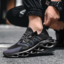 Load image into Gallery viewer, PHANTOM 'Super Reflect' X9X Sneakers
