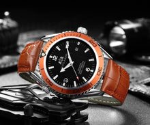 Load image into Gallery viewer, Luxury Automatic Bond Watch - Leather Strap
