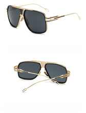 Load image into Gallery viewer, Grandmaster Square Sunglasses
